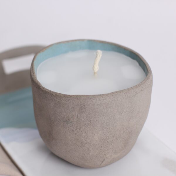 ceramic grey candle