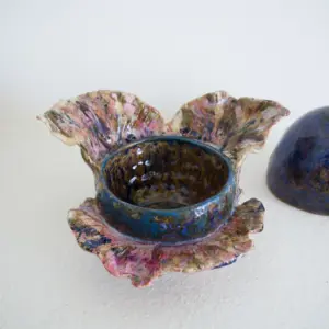Egg like sculptural form made of stoneware clay